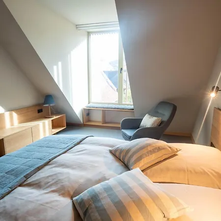 Tignum - Uebernachten Mit Historischem Flair ヴェルニゲローデ