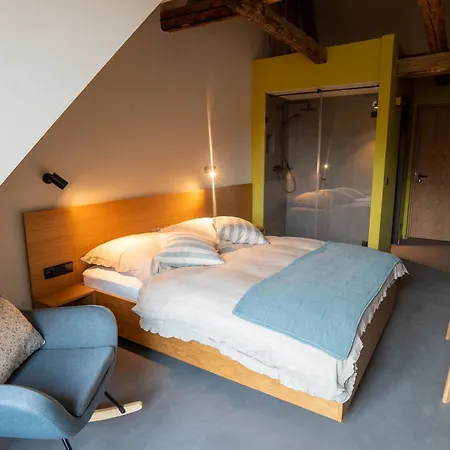Tignum - Uebernachten Mit Historischem Flair Lejlighedshotel
