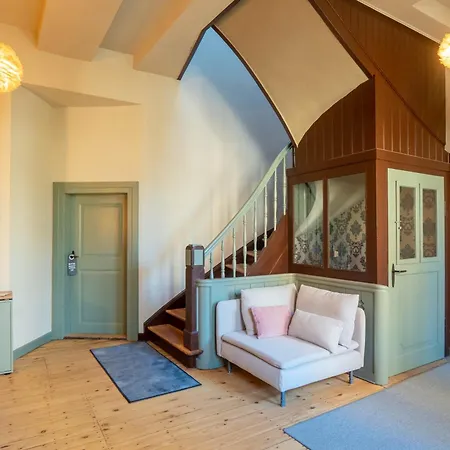 アパートホテル Tignum - Uebernachten Mit Historischem Flair